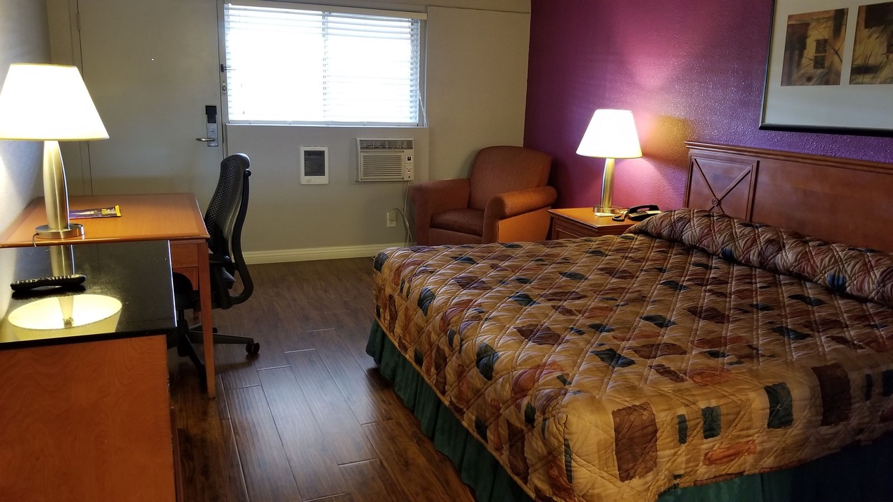 Photo of Bedroom in Pueblo