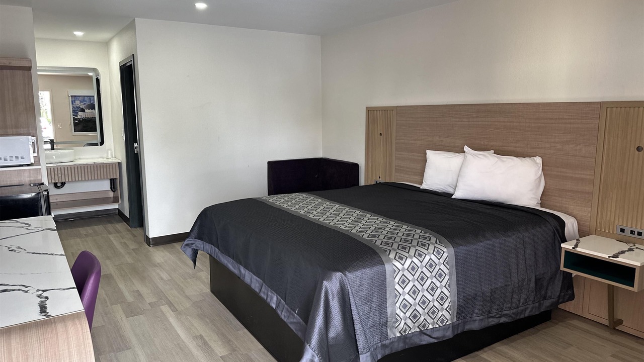 Photo of Bedroom in El Rancho