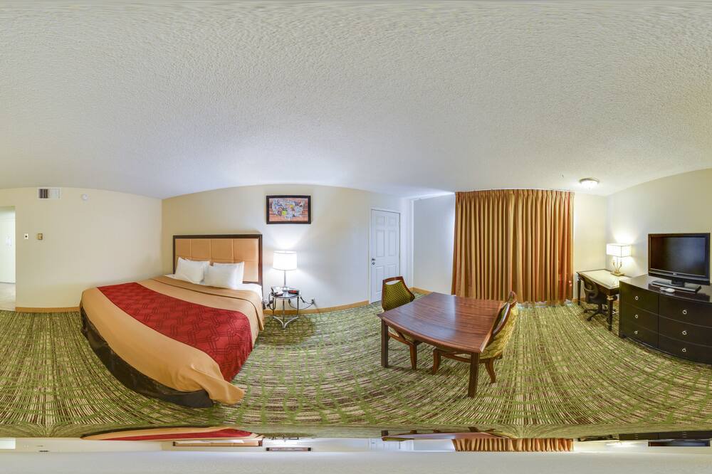 Photo of Bedroom in Raisin