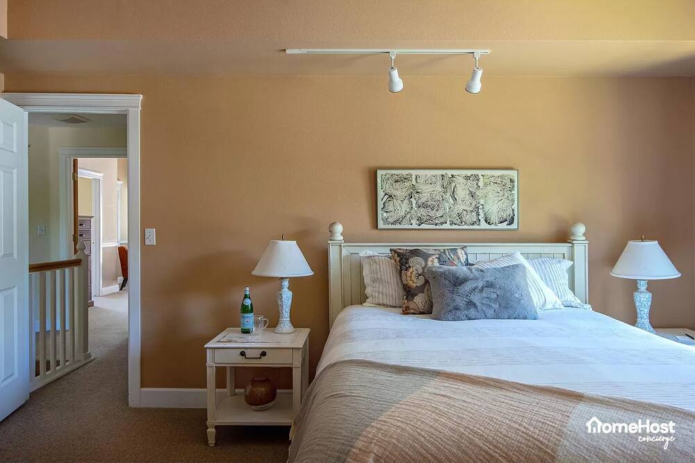 Photo of Bedroom in Lower Arapahoe