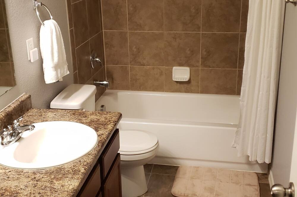 Photo of Bathroom in Northgate