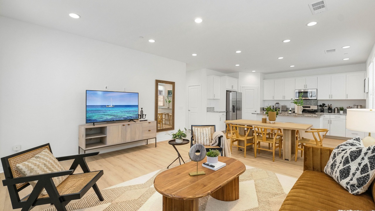 Photo of Livingroom in Mira Loma