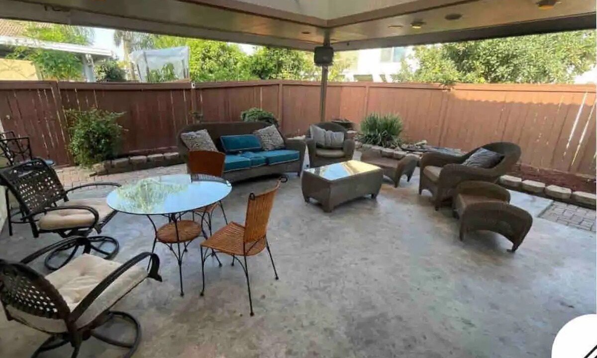 Photo of Patio Balcony in Rubidoux
