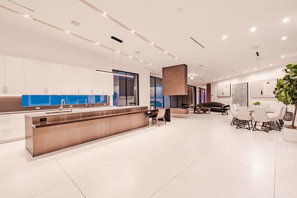 Photo of Kitchen in Tri-West
