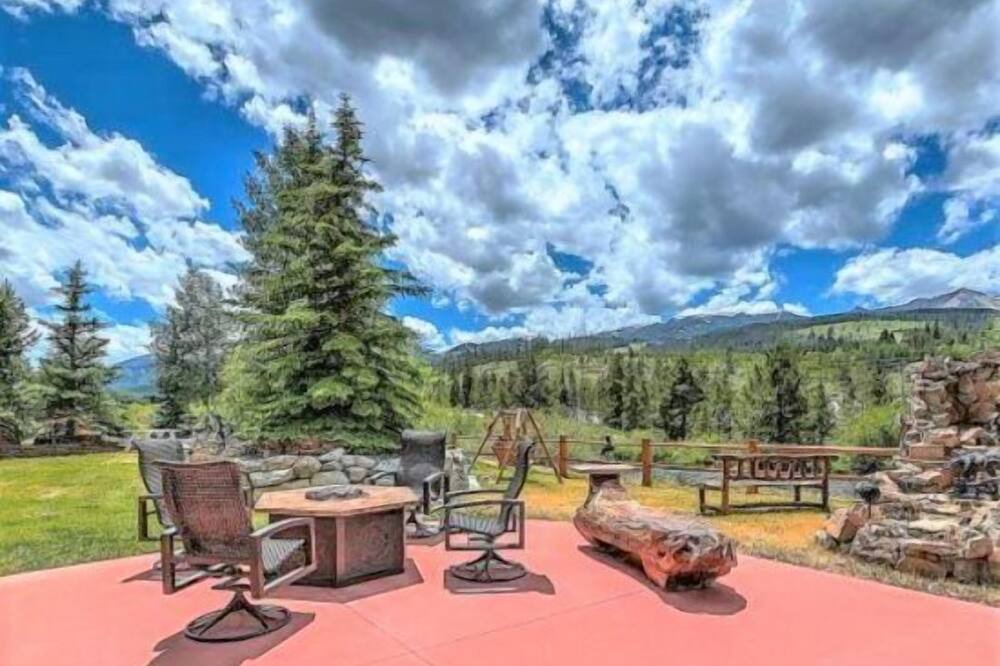 Photo of Outdoor in The Highlands