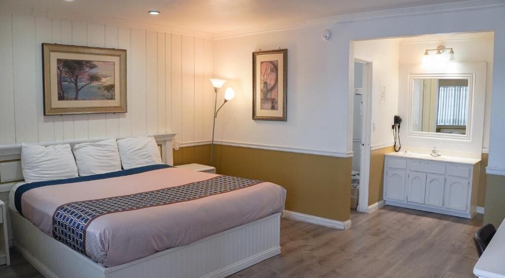 Photo of Bedroom in Sherman Oaks