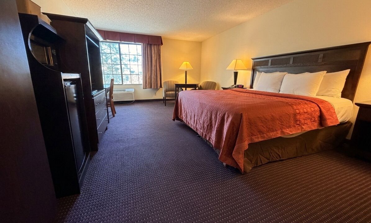 Photo of Bedroom in Lompoc