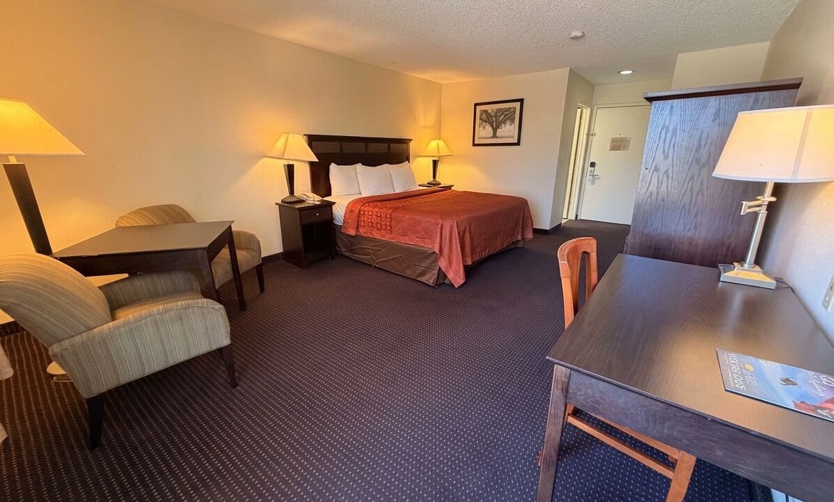 Photo of Bedroom in Lompoc