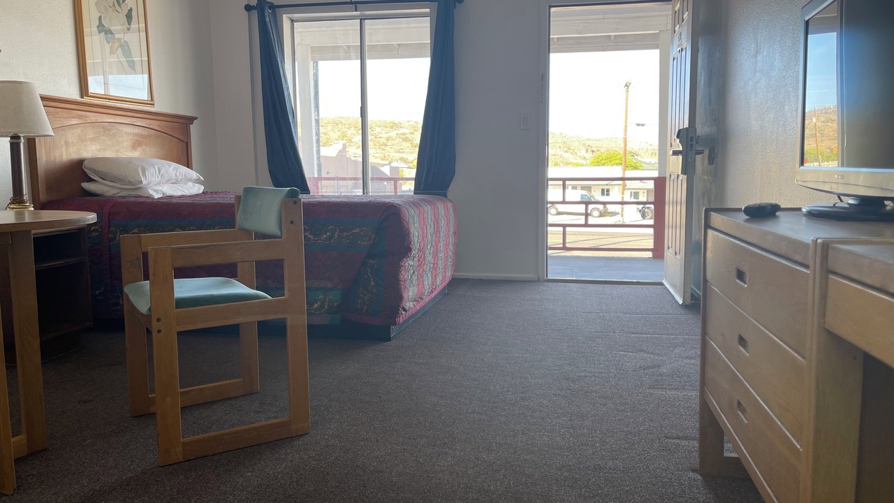 Photo of Bedroom in Kingman