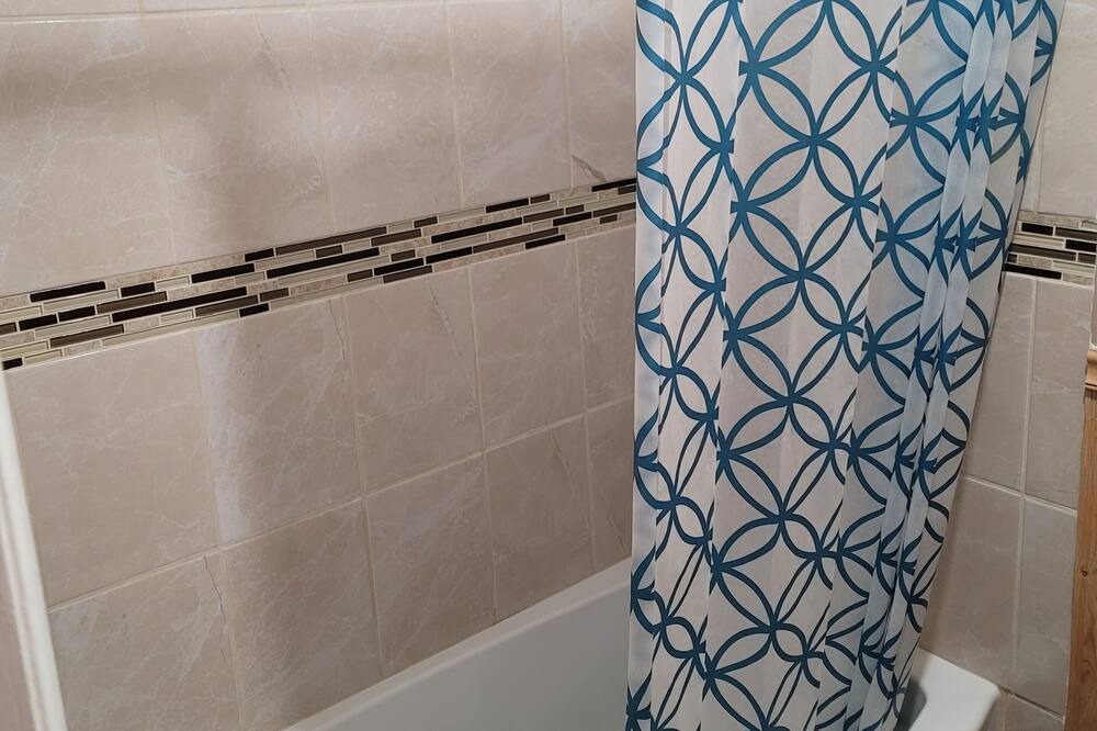 Photo of Bathroom in Tonopah