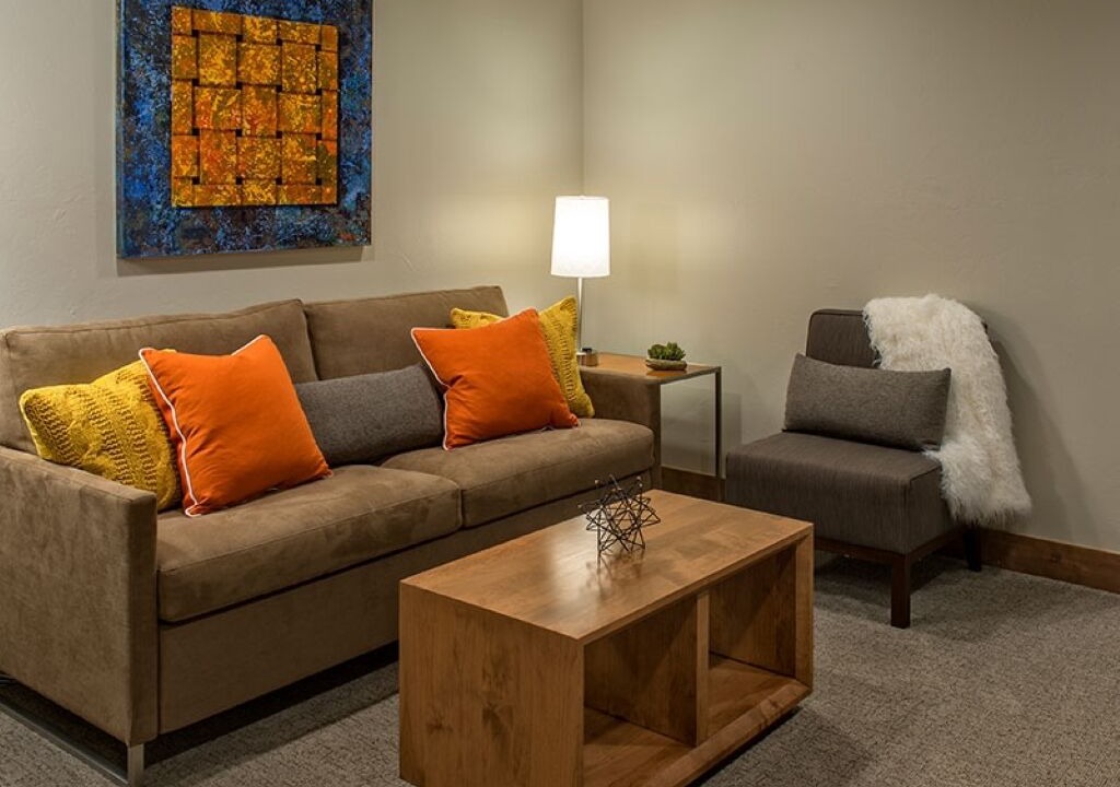 Photo of Livingroom in Boulder Ridge