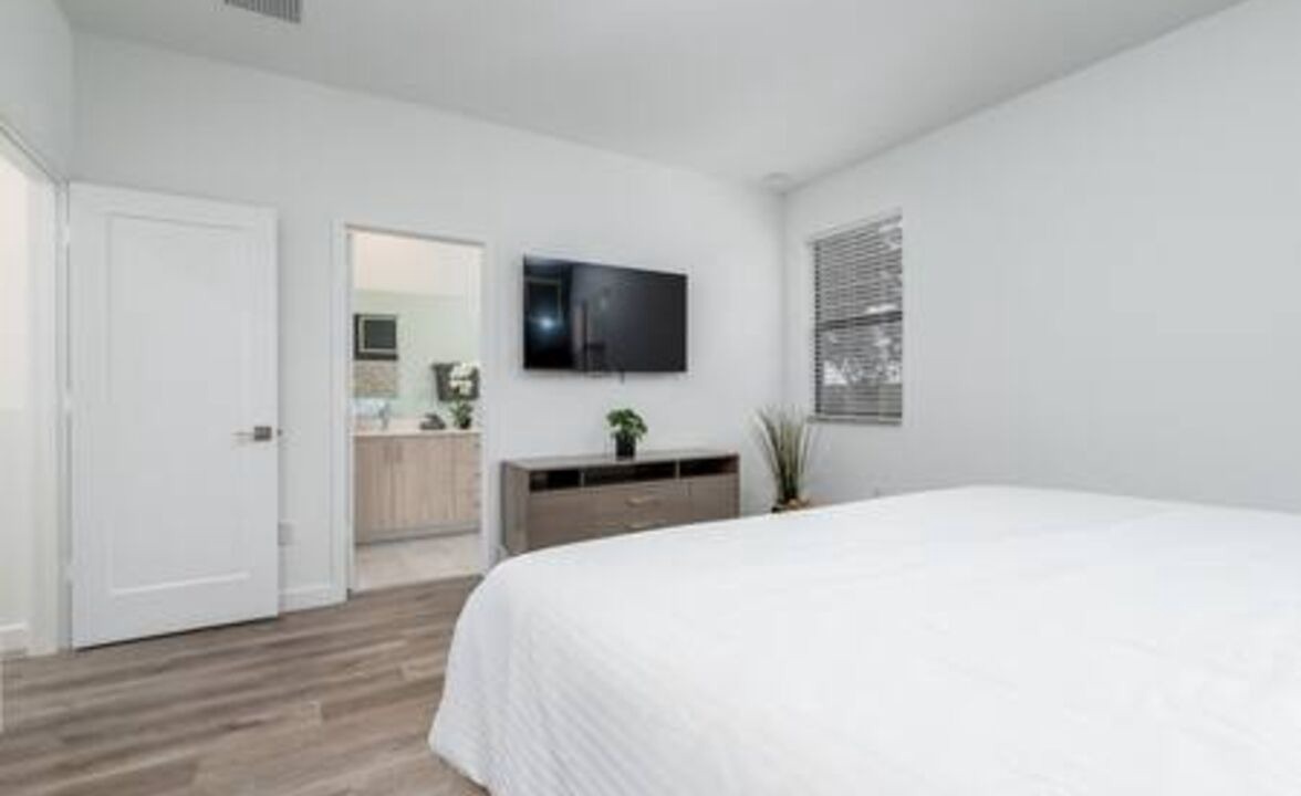 Photo of Bedroom in Survey Creek