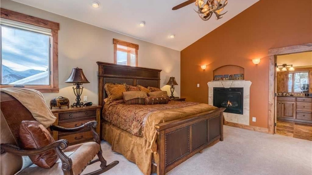 Photo of Bedroom in Woodmoor