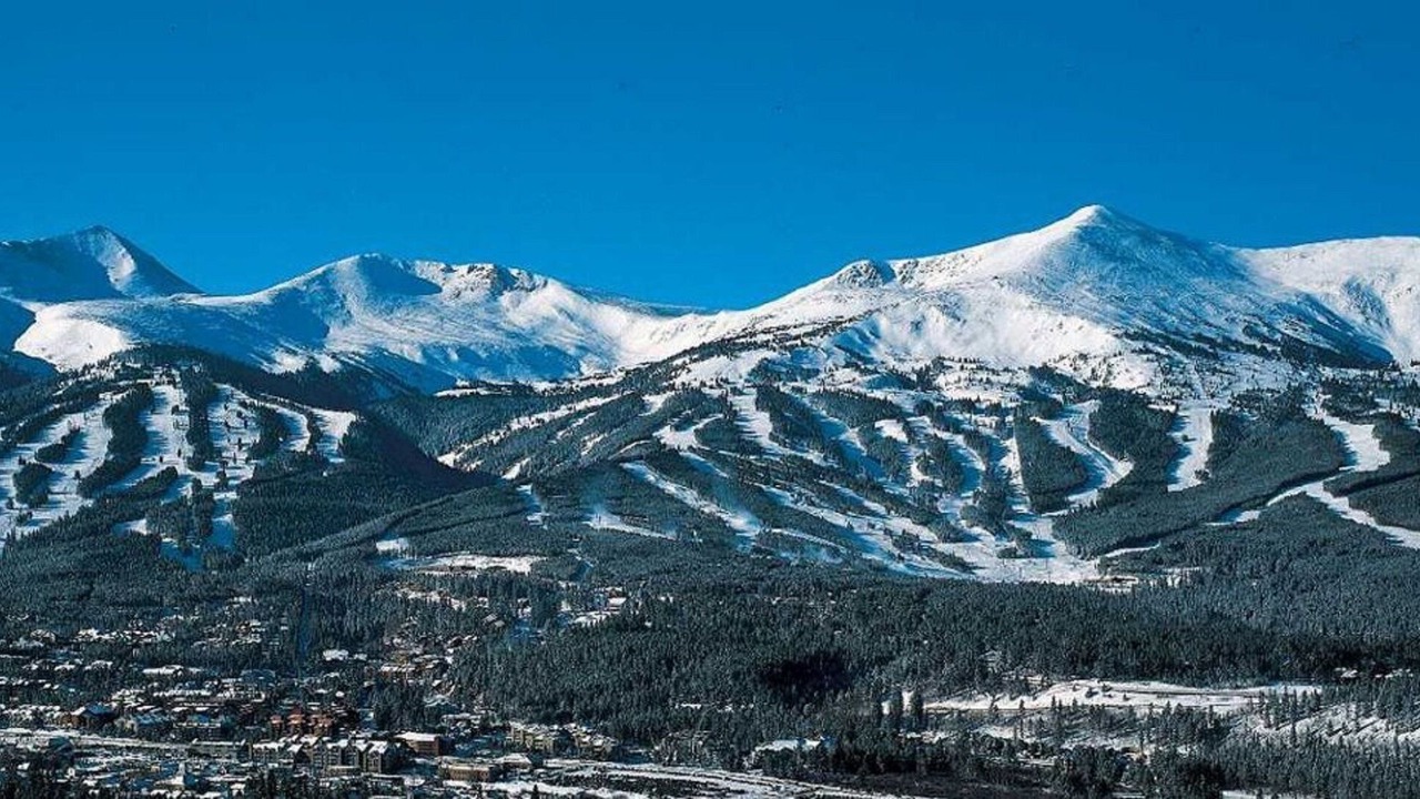 Photo of Outdoor in Peak 8