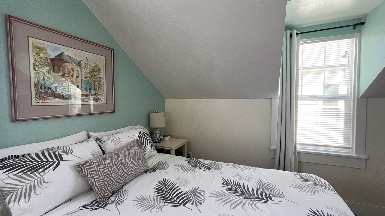 Photo of Bedroom in Westside Santa Cruz