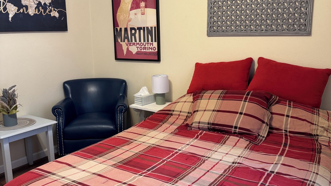 Photo of Bedroom in Montrose