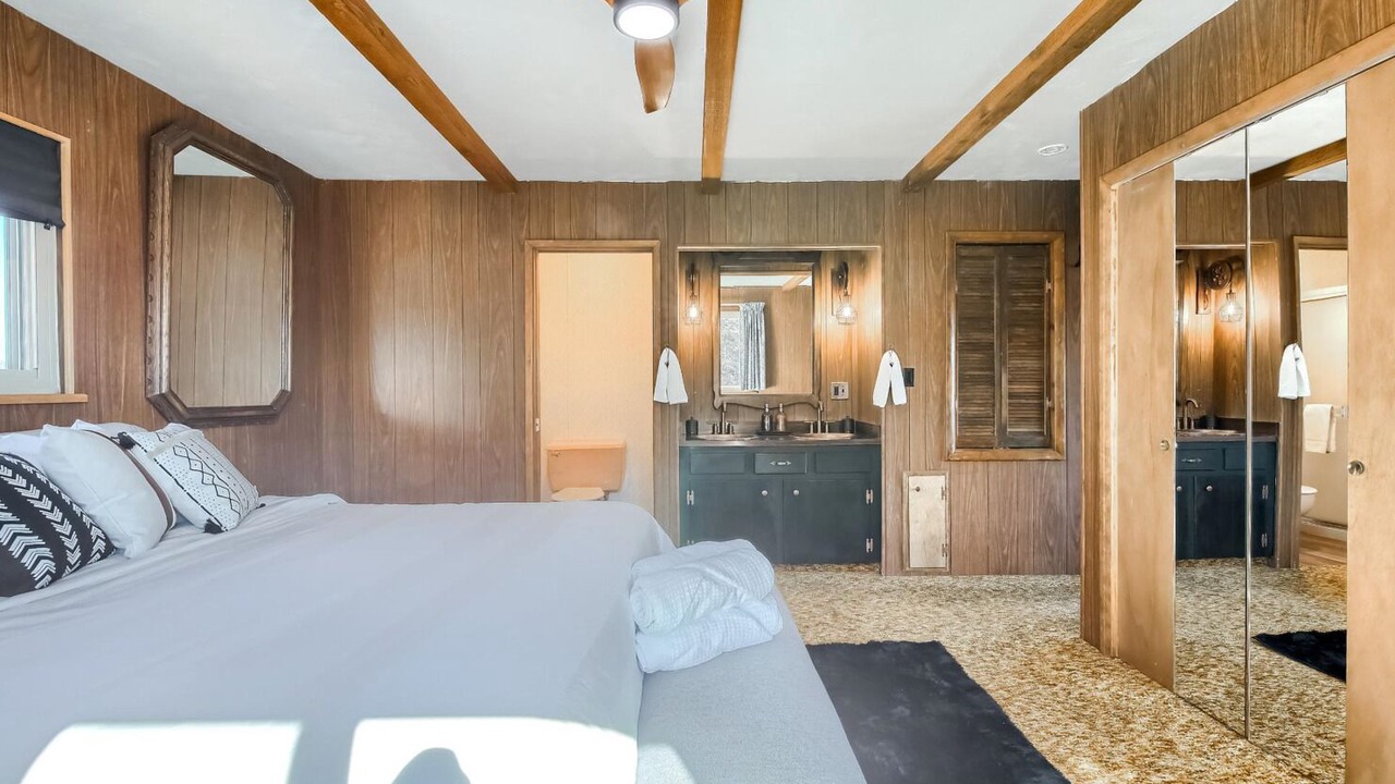 Photo of Bedroom in Evergreen