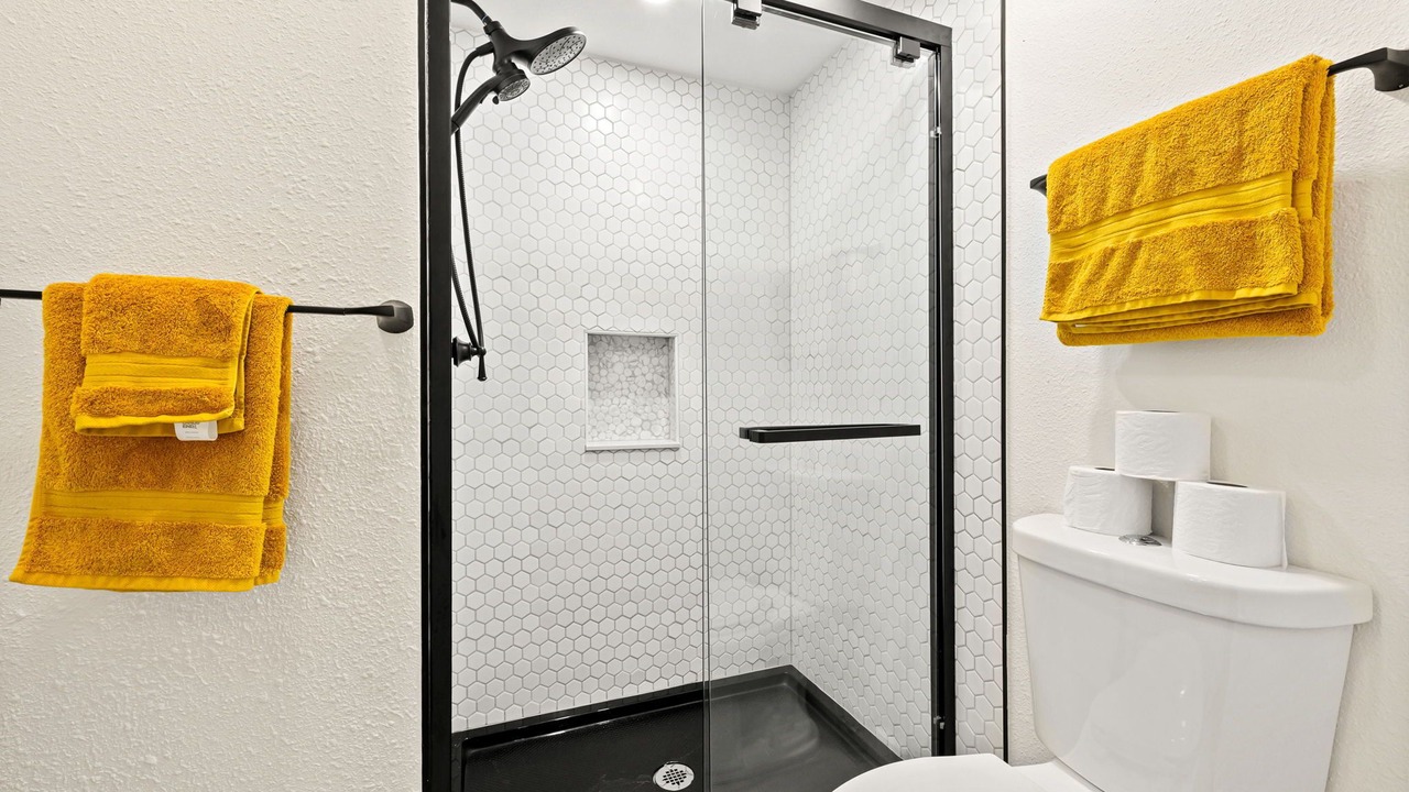 Photo of Bathroom in Green Meadows