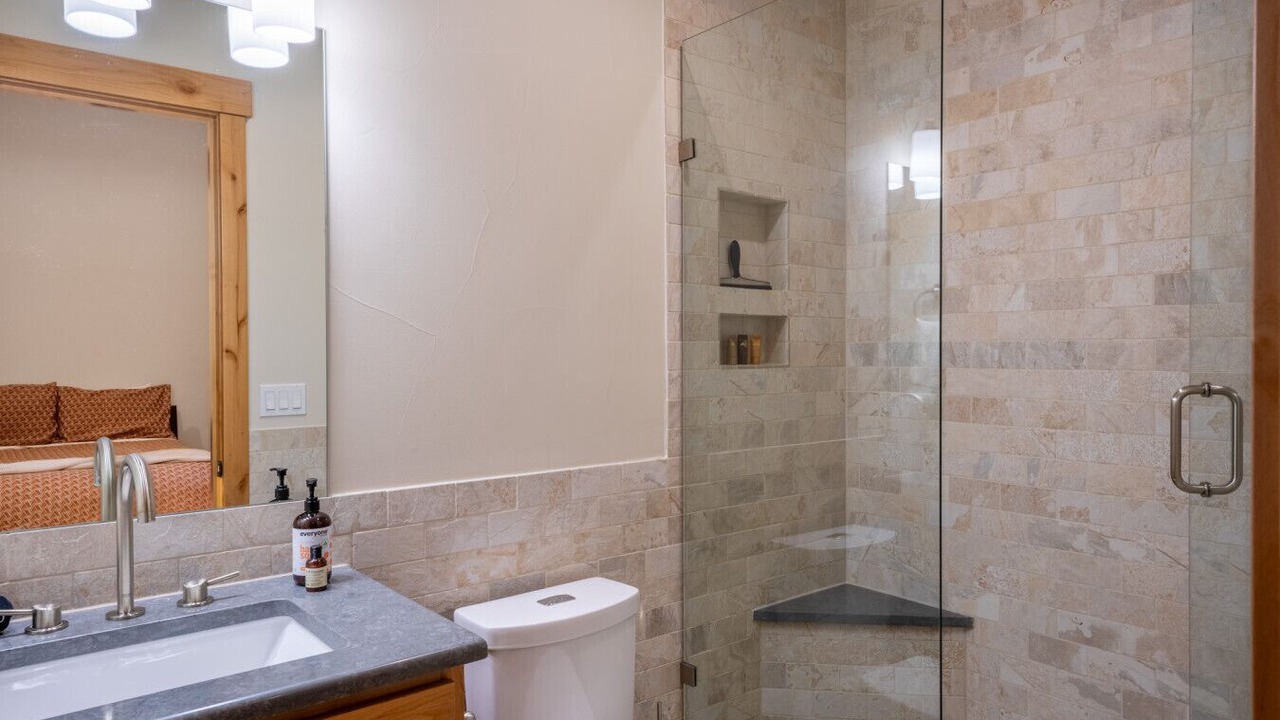 Photo of Bathroom in Silverthorne