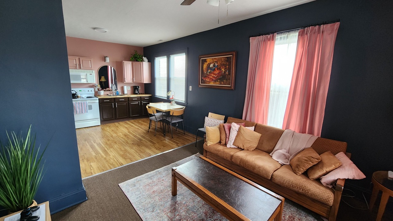 Photo of Livingroom in Little Italy