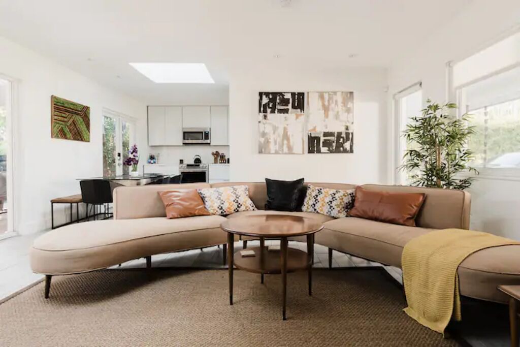 Photo of Livingroom in Wilton Manors
