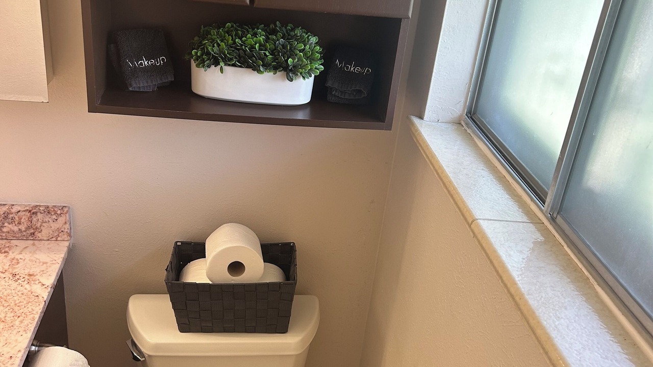 Photo of Bathroom in Dupont