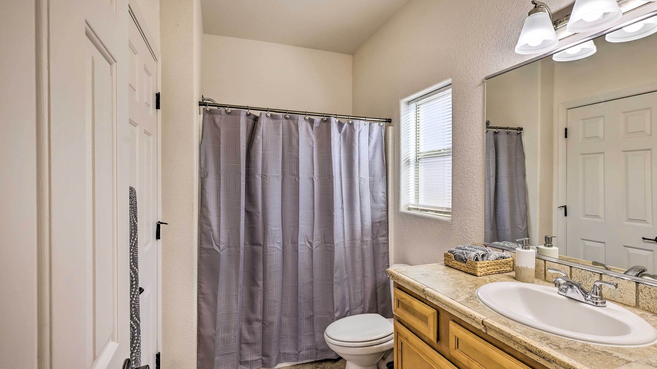 Photo of Bathroom in Bullhead City