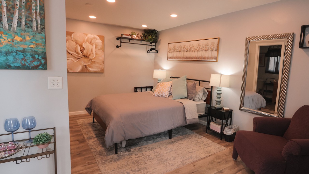 Photo of Bedroom in Morse Park