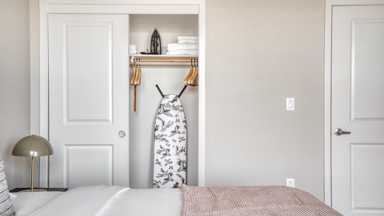 Photo of Bedroom in Hillsdale
