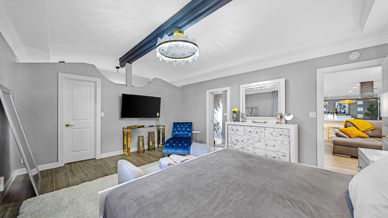 Photo of Bedroom in Imperial Point