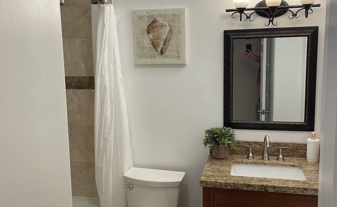 Photo of Bathroom in Port Hueneme