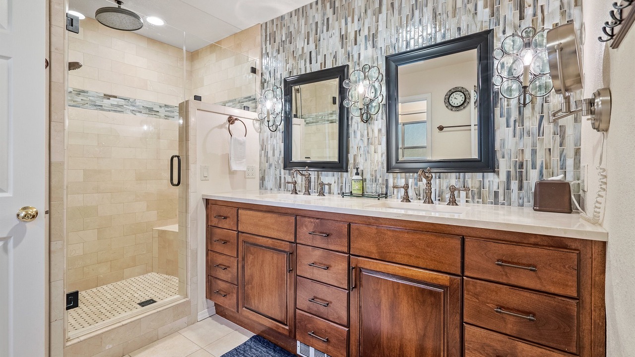 Photo of Bathroom in Templeton