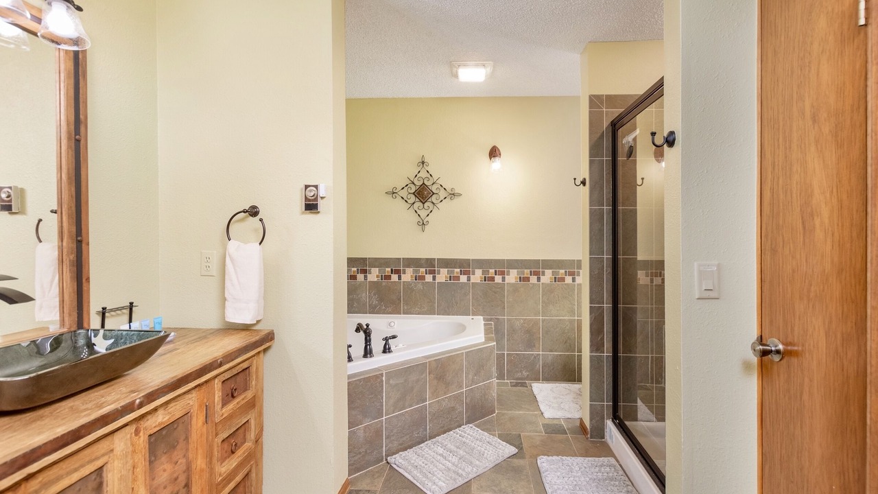 Photo of Others in Windcliff Estates