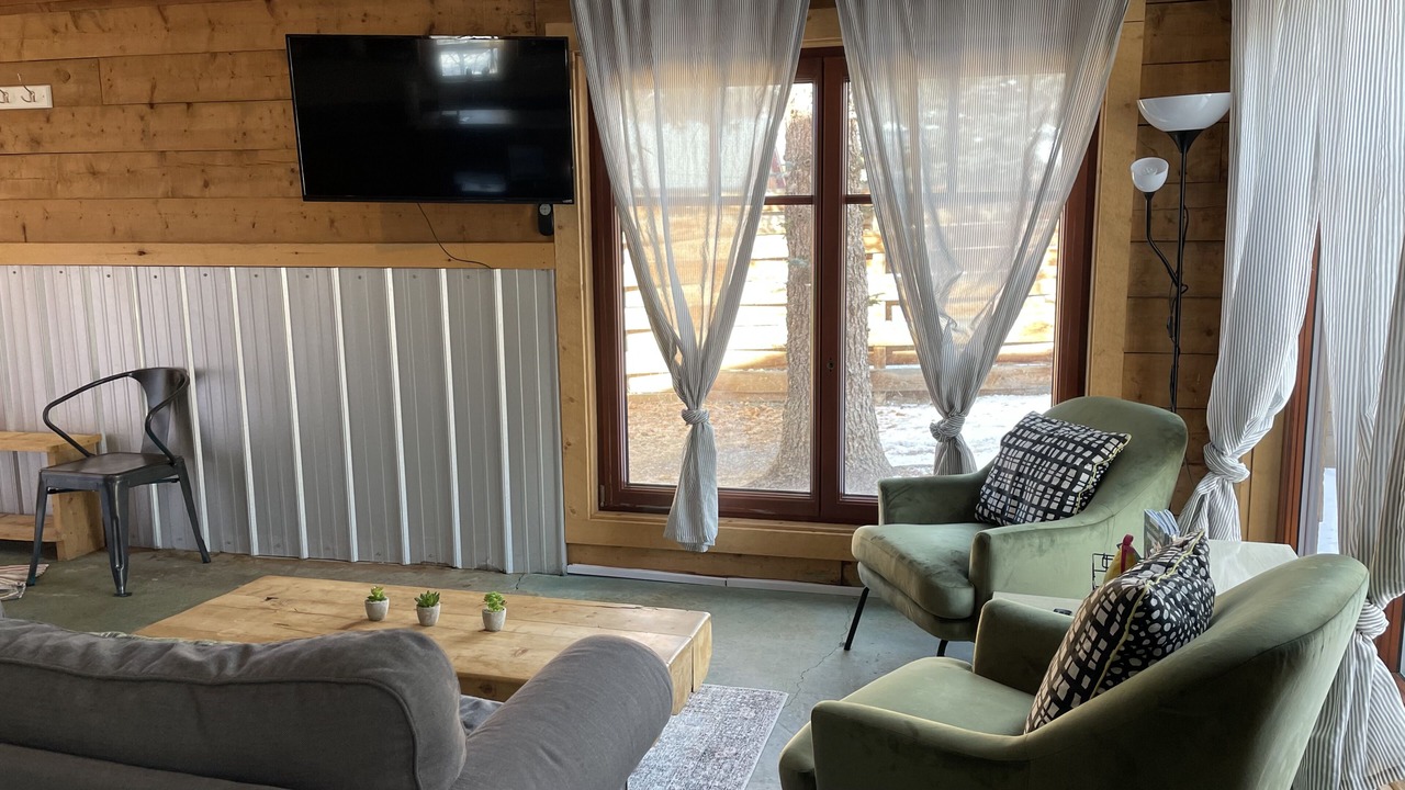 Photo of Livingroom in Creede
