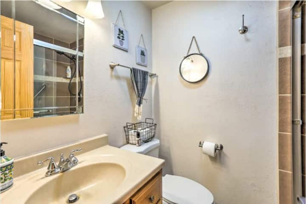 Photo of Bathroom in Kings Valley