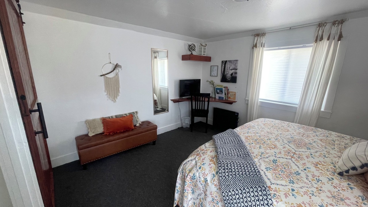 Photo of Bedroom in Arcata