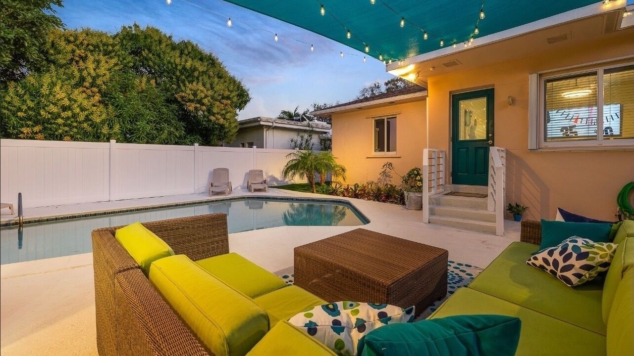 Photo of Outdoor in Downtown Hollywood