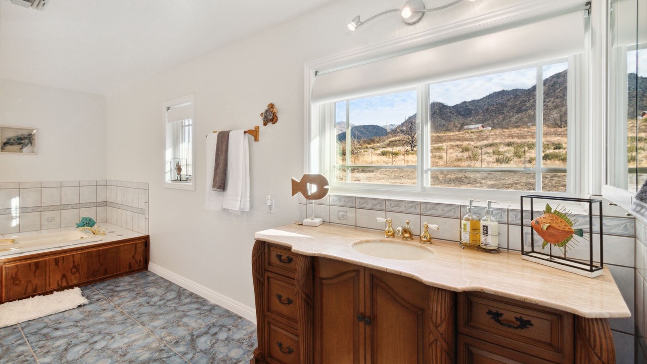 Photo of Bathroom in Pearblossom