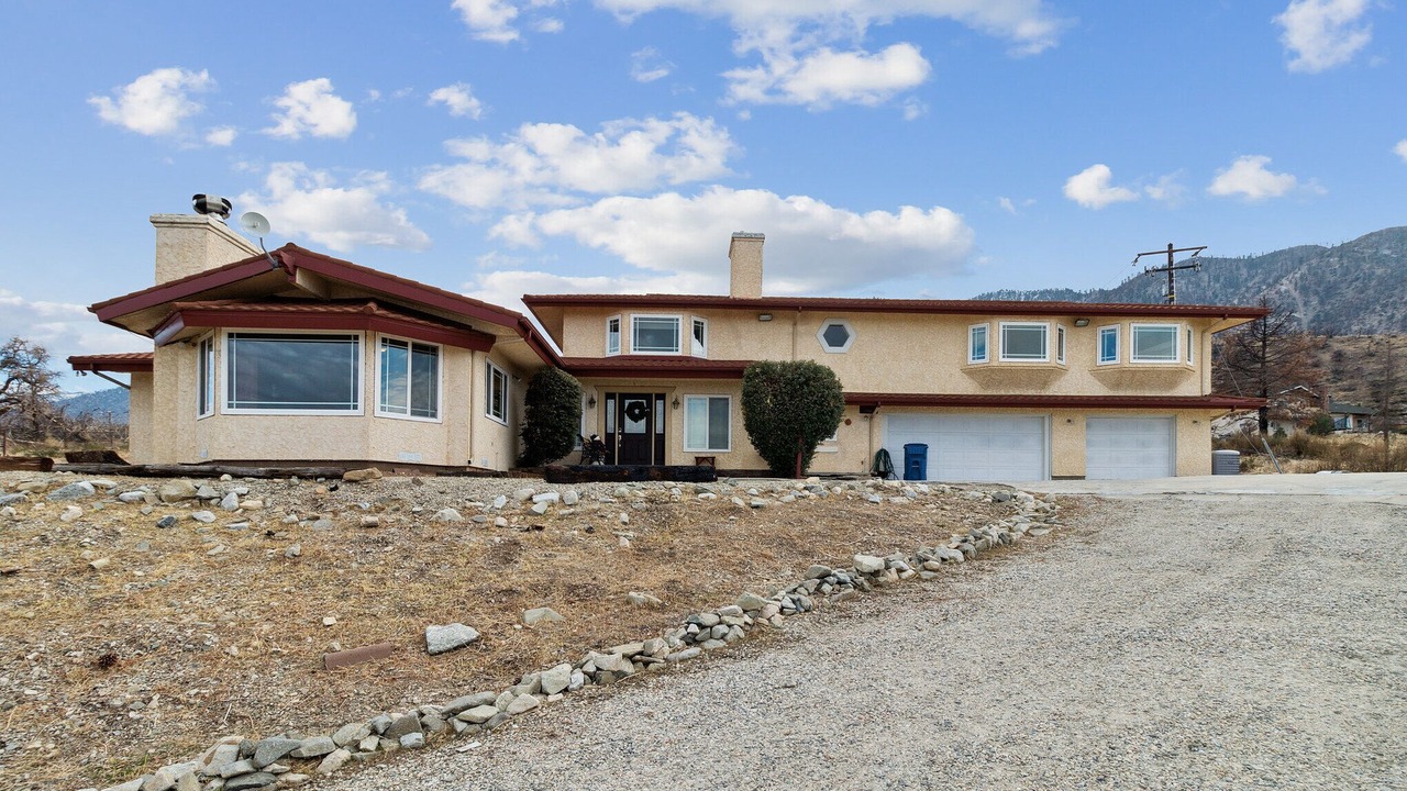 Photo of Outdoor in Pearblossom