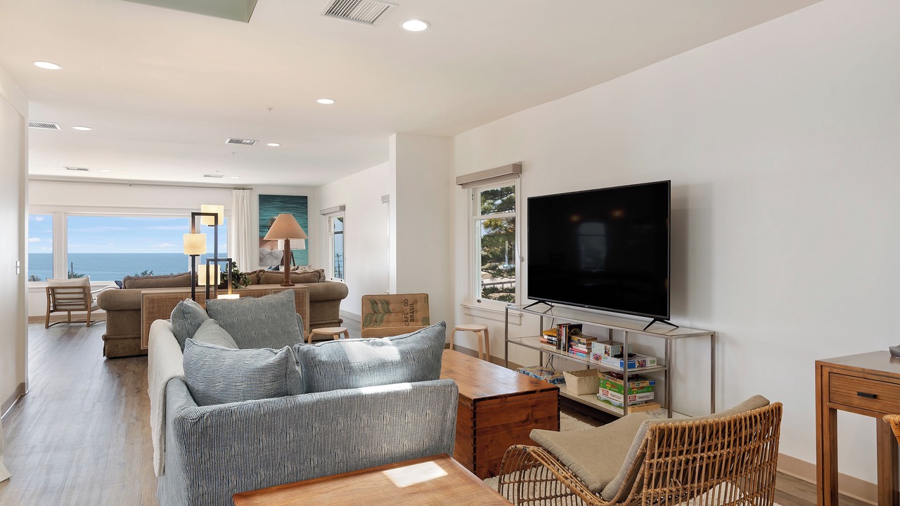 Photo of Livingroom in Summerland