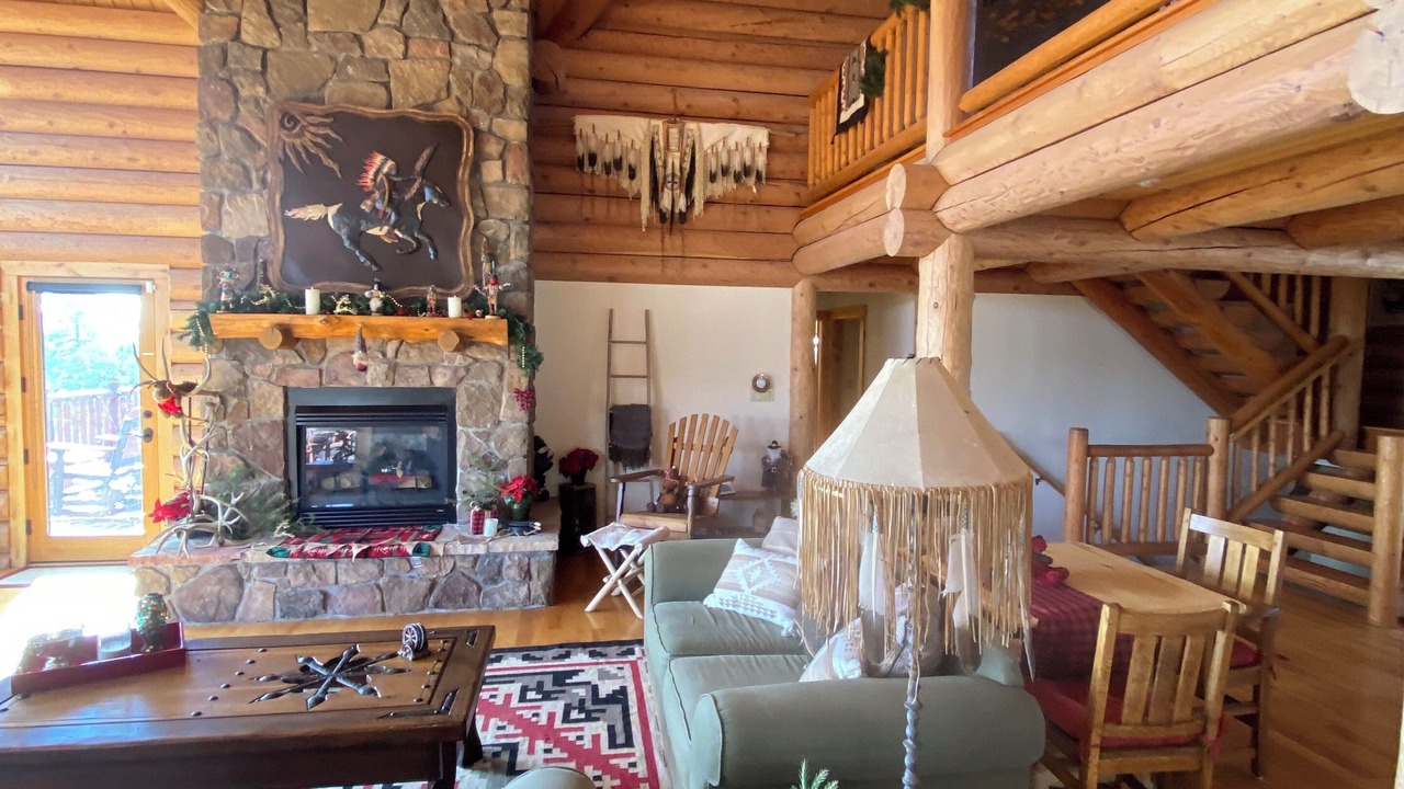 Photo of Livingroom in Durango - Purgatory