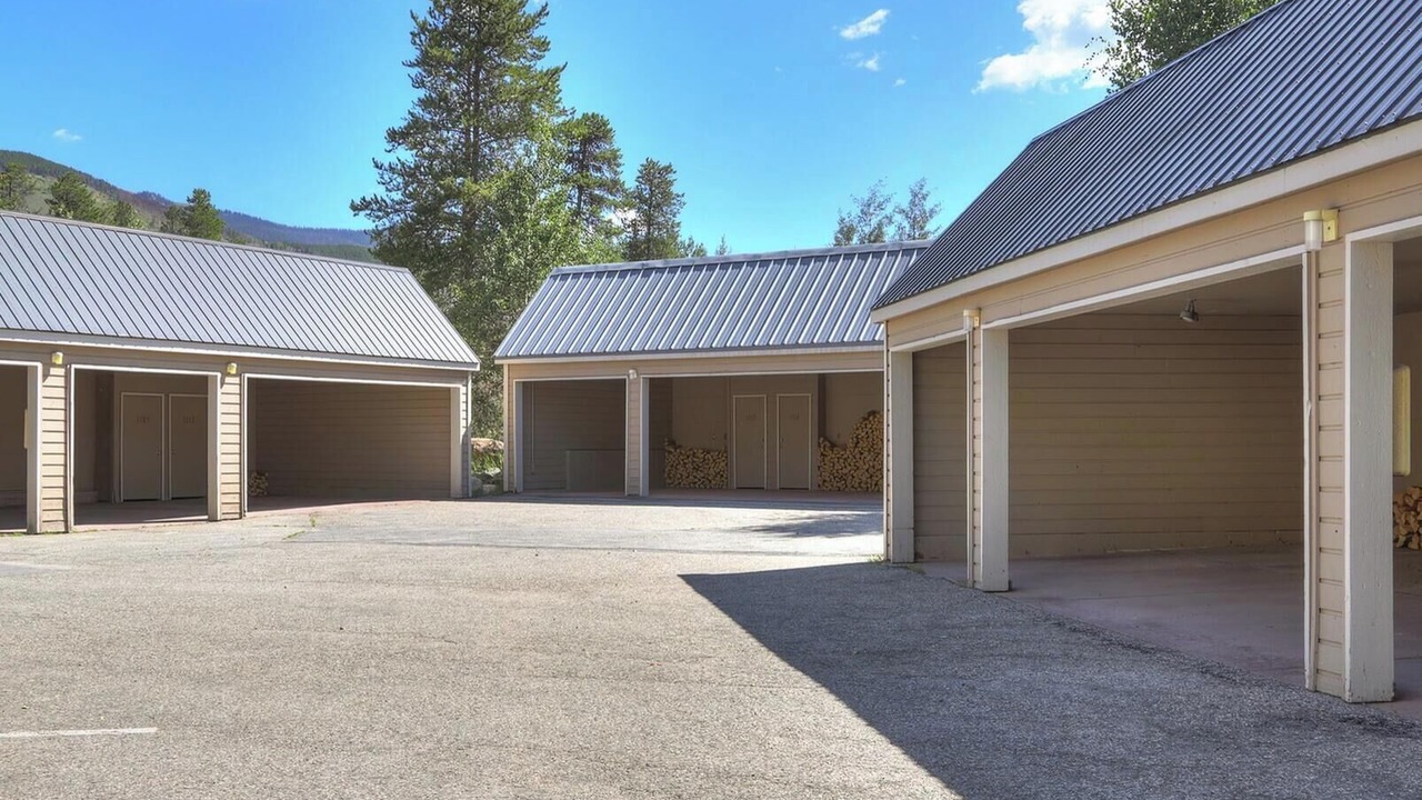 Photo of Outdoor in Summit Cove