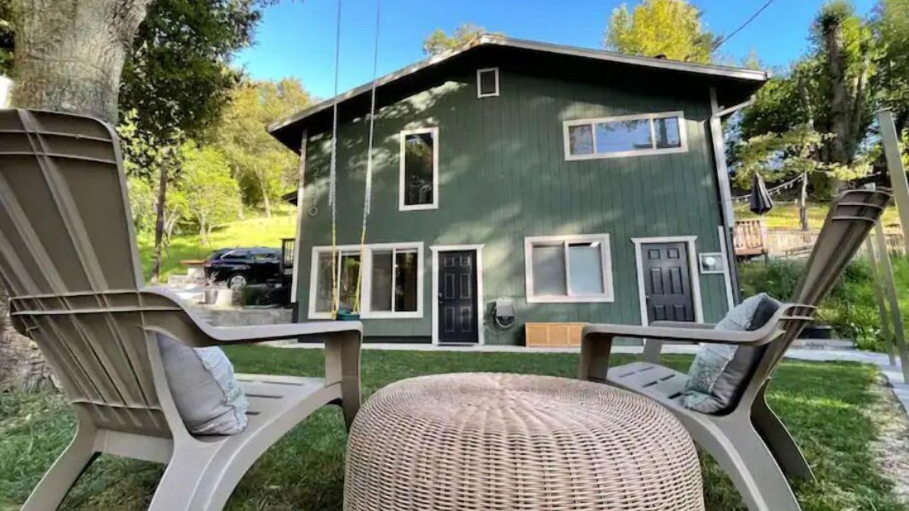 Photo of Outdoor in Lexington Hills