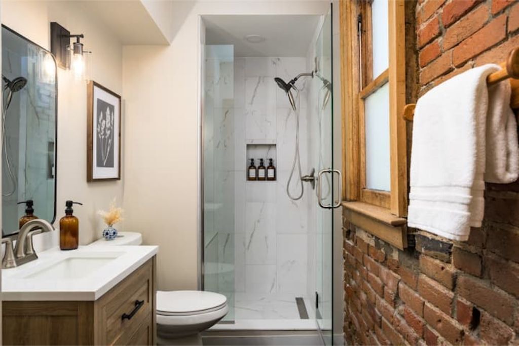 Photo of Bathroom in Cheesman Park