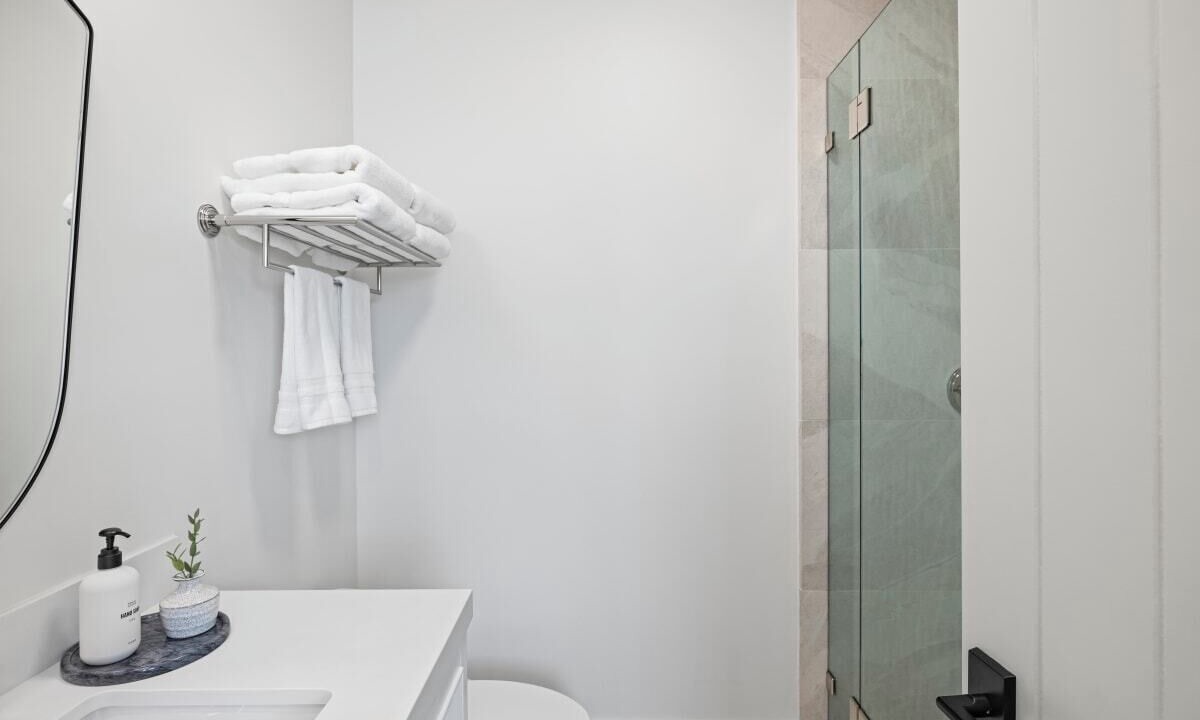 Photo of Bathroom in Laguna