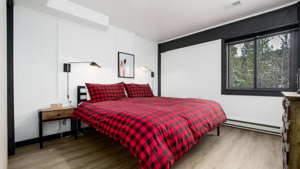 Photo of Bedroom in Baldy Mountain