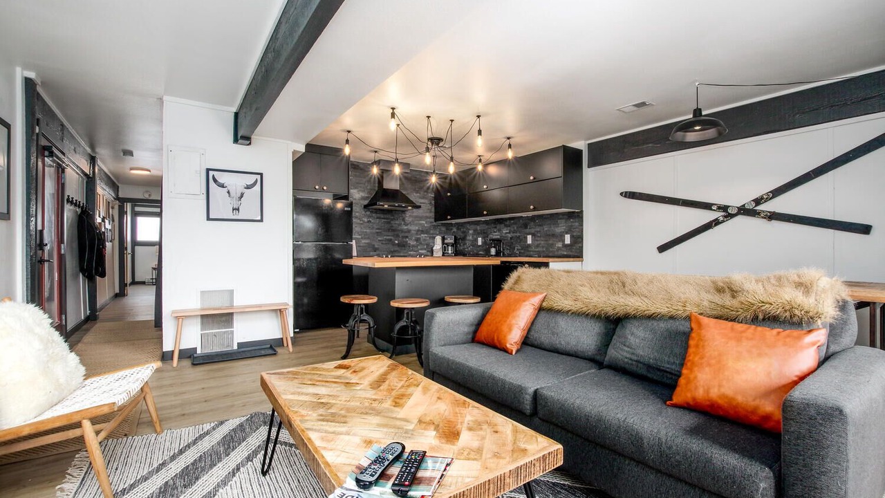 Photo of Livingroom in Baldy Mountain