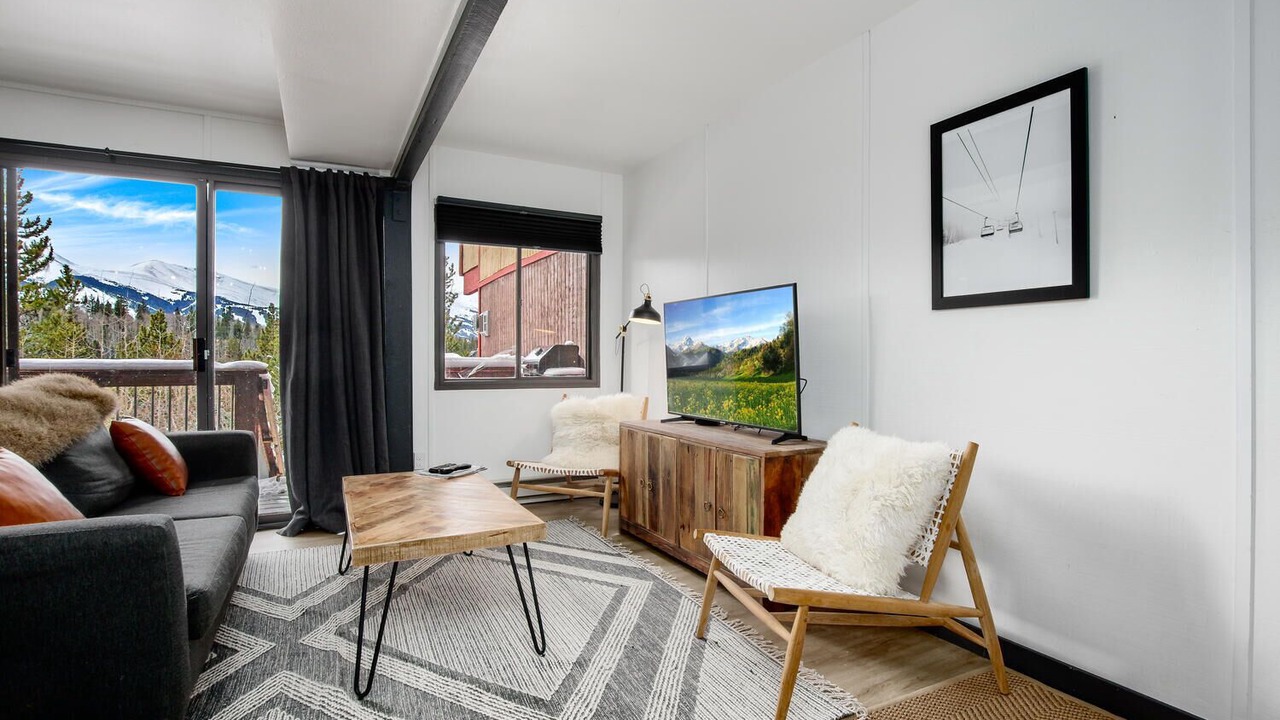 Photo of Livingroom in Baldy Mountain
