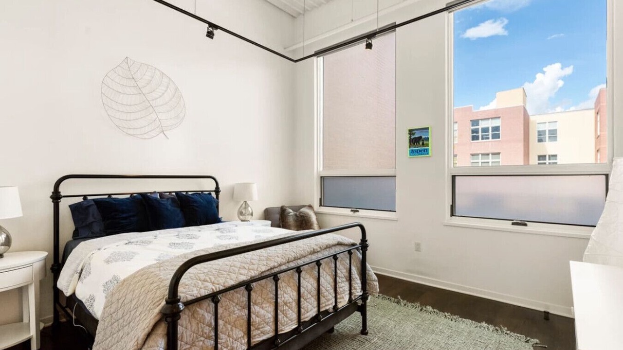 Photo of Bedroom in Basalt