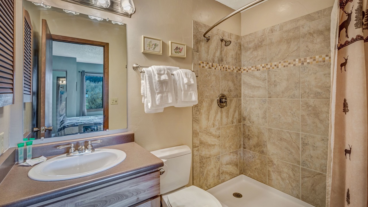 Photo of Bathroom in Clark